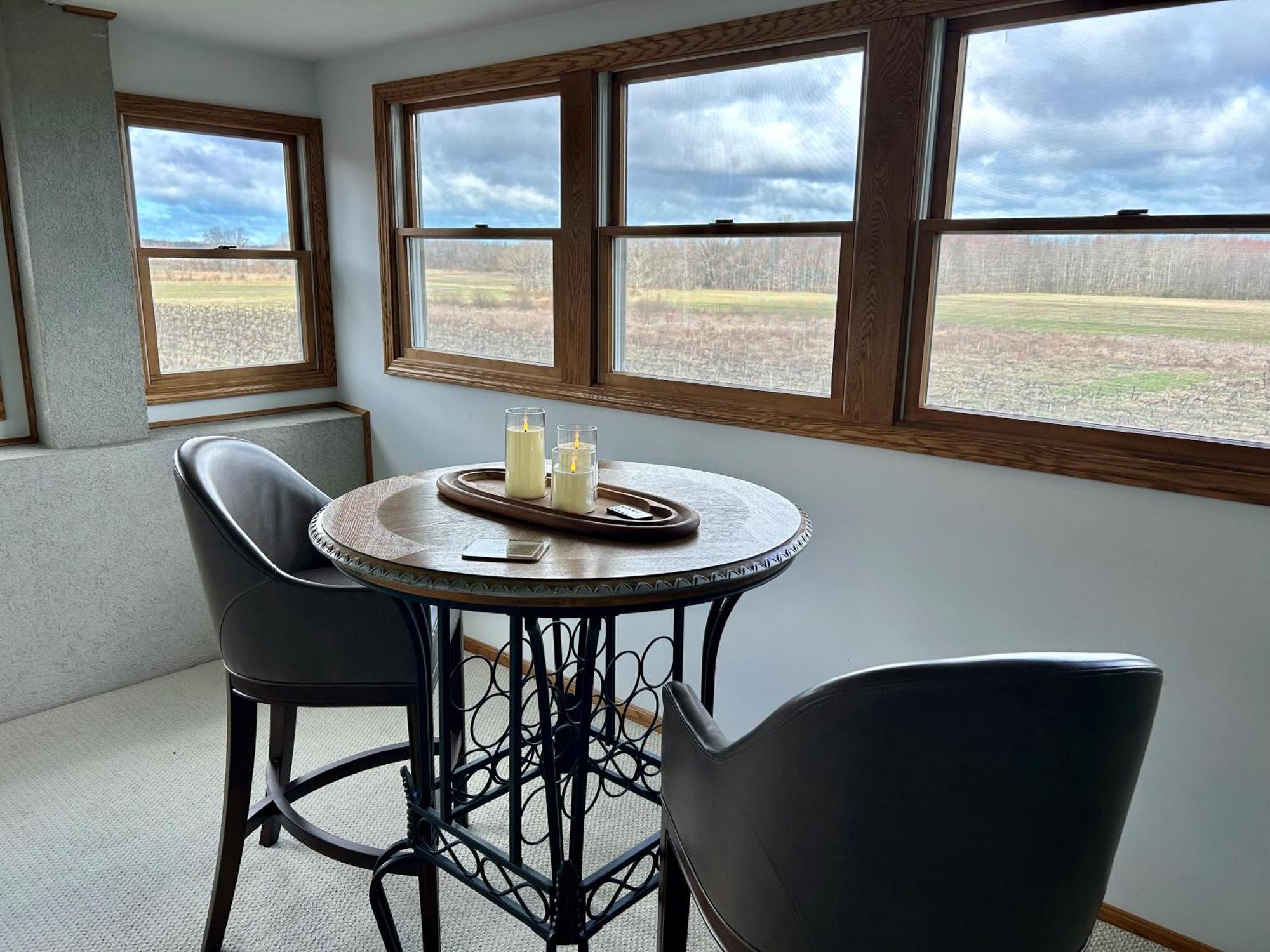 Warner-Concord Farms Bed & Breakfast Geneva Екстериор снимка